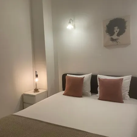 Miguel Bombarda Cozy