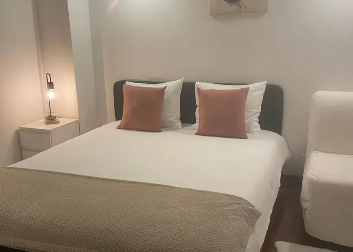 Miguel Bombarda Cozy Διαμέρισμα *